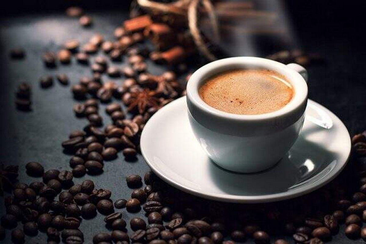 Eyvan Pastanesi nescafe