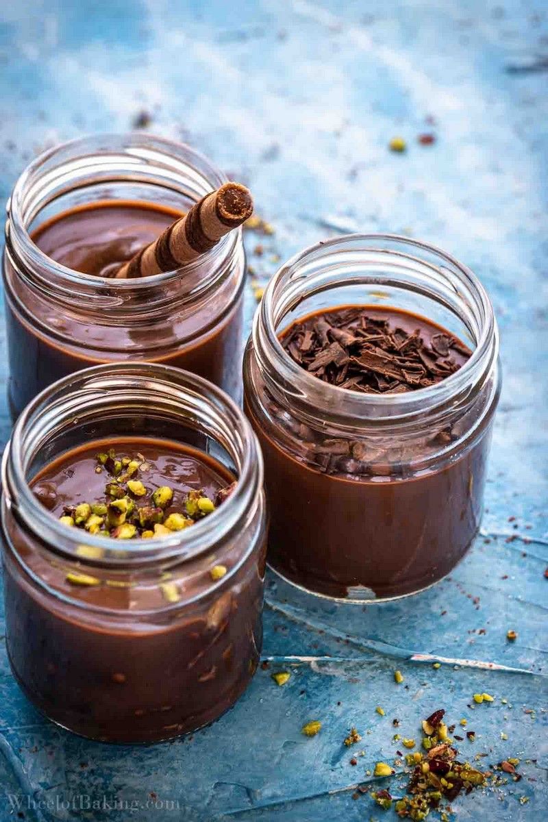 Eyvan Pastanesi profiterol